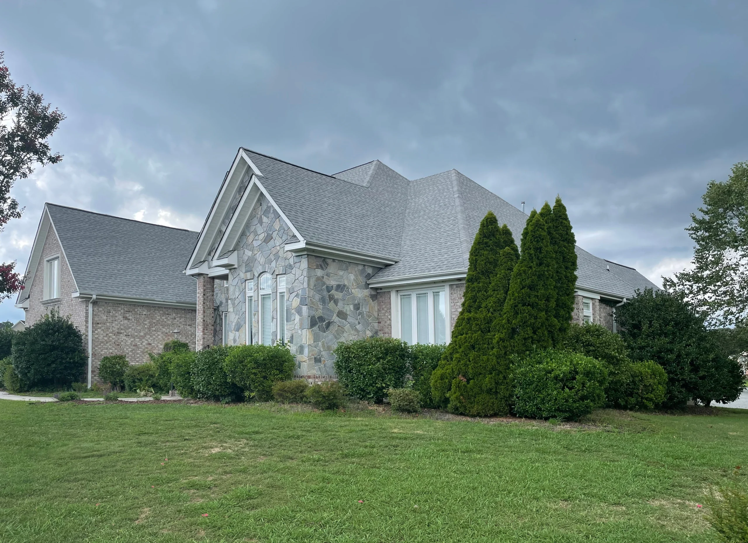 light gray shingle roof
